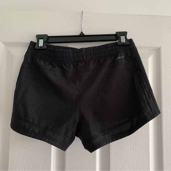 SHORT ADIDAS - Picture 2 of 2